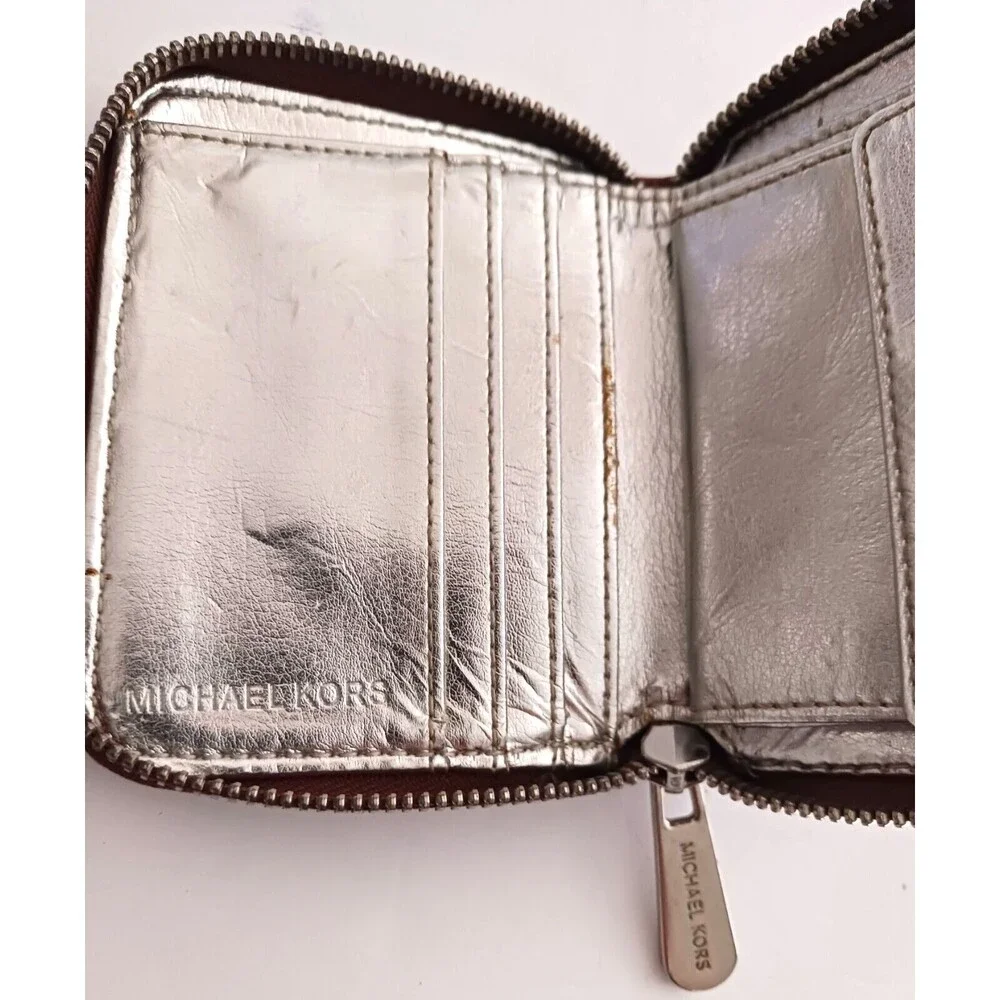Michael Kors Brown Pebbled Leather 4X5 Zip Around Wallet Silver Leather Lining